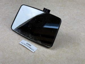 Lusterko wewnętrzne, z regulacją, przyklejane do szyby przedniej autobusu, wymiary 24 cm x 14 cm