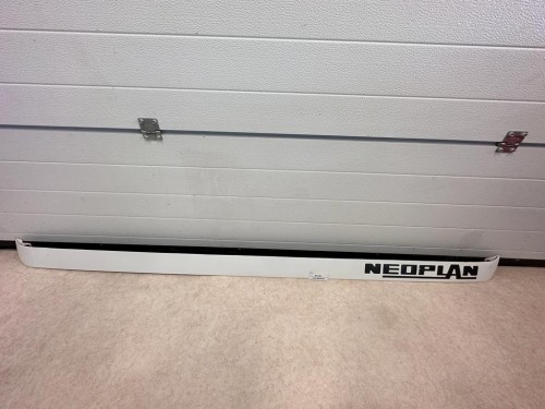 01104, Pas podszybia przedniego NEOPLAN N316 SHD (7).jpeg