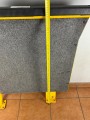 03410, Barierka, przegroda, ścianka przed fotelem pasażerów, IRISBUS Axer, wraz z poręczą ułatwiającą wsiadanie pasażerów  (1).jpeg