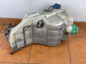 Zbiorniczek płynu chłodzącego BEHR nr 8MA 376 705-471