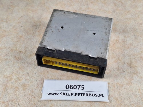 06075, Jednostka sterująca klimatyzacją autobusu MAN, numer WABCO 446 096 006 0   (3).jpg