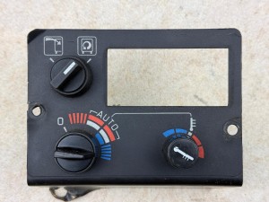 Pokrętło sterowania ogrzewaniem, temperaturą, klimatyzacją RENAULT FR1 Entrelec  7752053, 600 V AC- 6A, 3 stopniowy