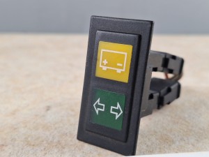 Kontrolka deski rozdzielczej BOVA Futura EURO 2, nr 511 503, ładowanie, kierunkowskazy