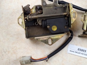 Zamek, kaseta zamka klapy bagażowej, kufra bagażowego RENAULT