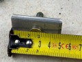 03855, Śruba mocująca podnóżek autobusowy do spodu fotela, umożliwiająca regulację miejsca położenia podnóżka pod fotelem (3).jpeg