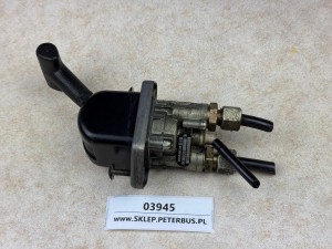 Zawór hamulca ręcznego WABCO nr 9617230010, VAN HOOL 815