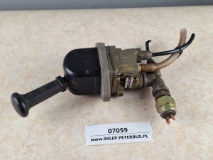 Zawór hamulca ręcznego, rączka ręcznego KNORR-BREMSE nr 06321