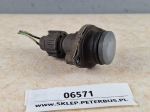 Przycisk gaszenia autobusu, guzik w podłodze, z wtyczką nr AMP 965570 D