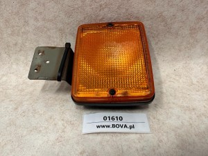 Lampa kierunkowskazu autobusu SETRA S315 NF, z blaszką mocującą