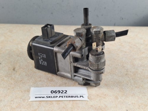 06922, Elektrozawór otwierania drzwi WABCO 472 017 180 0, cewka zaworu WABCO PRI 017, nr 442 801 723 2  (4).jpg