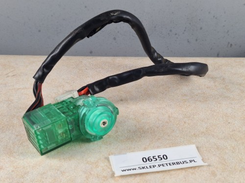 06550, Stacyjka zapłony, kostka stacyjki MERCEDES O 550 Integro, nr 0005459508 (7).jpg
