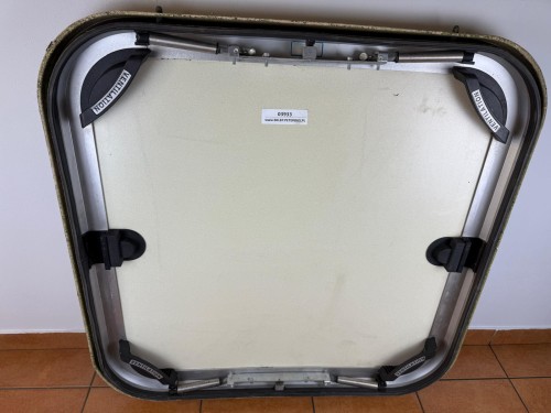 03933, Szyberdach VAN HOOL 815, wymiary ok 90 x 90 cm (8).jpeg