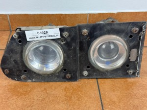 Lampy przednie, dwie soczewki NEOPLAN N316 SH, wraz z oprawami mocującymi