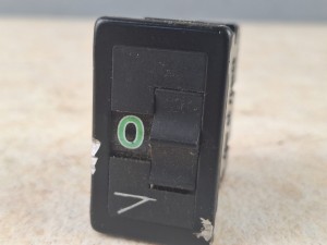 Klawisz, włącznik otwierania, uchylania szyberdachu autobusu MAN, SEIM 26, 5 PINów