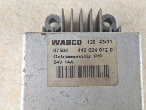 06519, Sterownik wentylatorów klimatyzacji, płynnej regulacji obrotów WABCO 446 024 012 0  (1).jpg