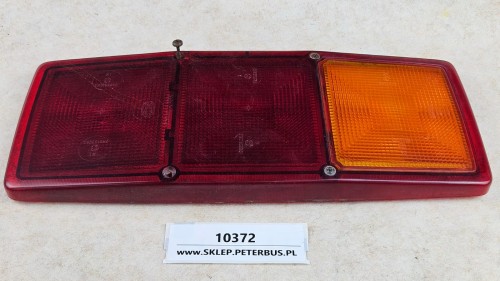 10372,  Klosz lampy tylnej HELLA ZR0153250, wymiary 33 cm x 14 cm, 3 światła (2).jpeg