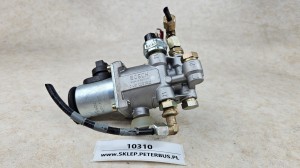 Elektrozawór BOSCH 0 481 500 102 wraz z zaworem ograniczającym ciśnienie BOSCH nr 0481015002