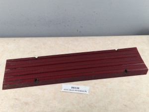 Klosz lampy tył, prostokątny, kolor czerwony, wysokość 13 cm