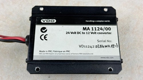 10463, Przetwornica napięcia VDO MA 112400, 24 V DC - 12 V (4).jpg
