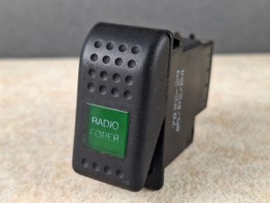 Klawisz, przycisk, włącznik z napisem RADIO FORER, nr 7832-29, 9 PINów
