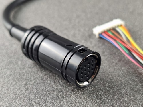 08162, Kabel audio BLAUPUNKT nr 8.634.493.966 - NOWY -  (3).jpg
