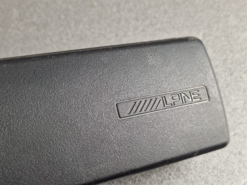 08564, Etui, pokrowiec na panel radio - ALPINE (4).jpg
