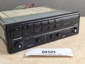 Wzmacniacz autobusowy  BLAUPUNKT BCA 05, nr 7 607 005 200 5, panel sterownia RADIO, kaseta, CD, video   - 100% sprawny - 