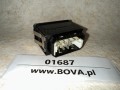 01687, Przycisk, klawisz otwierania i zamykania szyberdachu Mercedes CITARO,  numer 611 540 00 66 (2).jpg