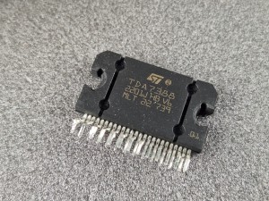 Płytka, kość do radio BLAUPUNKT SD27, nr 8.928.996.017, TDA 7388, 2201J HB V6, MLT 22 739