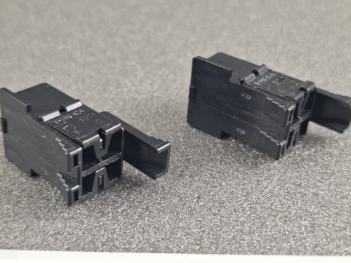 08654, Wtyczka audio BLAUPUNKT AMP 929 504-1, zestaw 2 sztuki (9).jpg