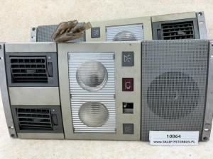 Panel oświetlenia, nawiewu indywidualnego nad fotelami pasażerów VAN HOOL 915, głośnik FDC audio, nawiewy, przyciski