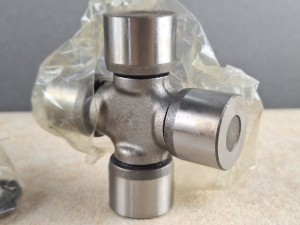Krzyżak kolumny kierowniczej  Mercedes SPRINTER 31 x 88,5, DRIVERSHAFT PARTS, UJ1948SD