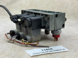 Elektrozawór sterowania otwierania drzwi WABCO 4726000220 