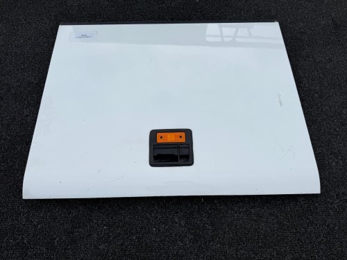 10918, Klapa boczna kufra bagażowego SETRA S315 ULH, wysokość 84 cm, szerokość  106 cm (8).jpeg