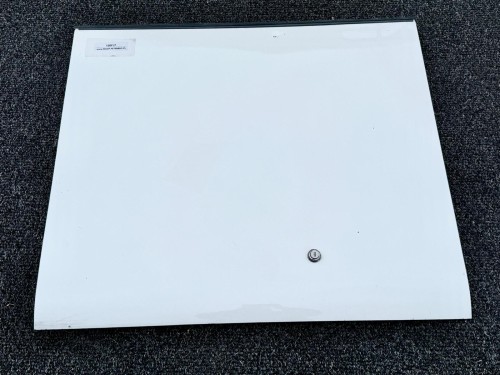 10917, Klapa boczna kufra bagażowego SETRA S315 ULH, wysokość 84 cm, szerokość  94 cm (3).jpeg