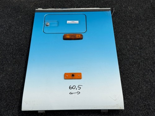 11084, Klapa boczna SETRA S 315 H, z klapką do wlewu paliwa, 315 UL, szerokość 60,5 cm, wysokość ok. 86 cm (1).jpeg
