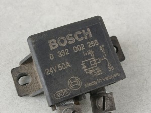 Przekaźnik rozrusznika BOSCH 0 332 002 256, BOVA Magiq EURO 2, 24V50A