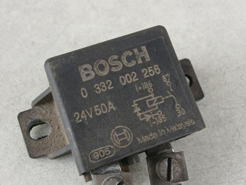 08721, Przekaźnik rozrusznika BOSCH 0 332 002 256, BOVA Magiq EURO 2, 24V50A (2).jpg