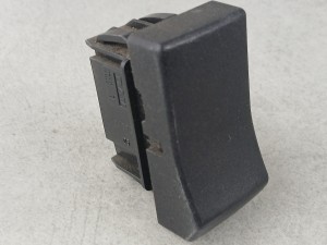 Zaślepka - klawisz pusty, obudowa klawisza deski rozdzielczej RENAULT ILIADE, nr 5010232166, DV nr 24879 