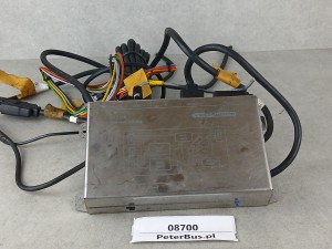 Sterownik monitora nawigacji autobusowej VDO Dayton MI2100/00 nr 00 03 1901970 wraz z okablowaniem