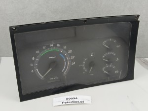 Zegary, deska rozdzielcza RENAULT ILIADE EURO 2, obrotomierz, wskaźnik paliwa, wskaźnik oleju, wskaźnik temperatury płynu, wskaźnik ciśnienia powietrza,  ZUS-FR 89 652 659, nr 87 001 318, nr 88 445 052