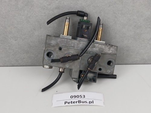 09053, Elektrozawór sterowania otwierania drzwi WABCO 4726000220, nr 472 600 011 6  (7).jpg