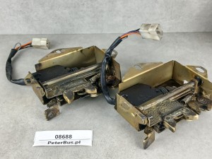 Zamek klapy bagażowej autobusu RENAULT ILIADE z siłownikiem CIM 