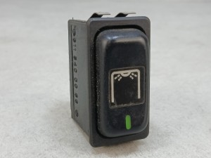Klawisz, przycisk, włącznik oświetlenia Mercedes O550 Integro nr 611 540 00 66, 8 PINów 