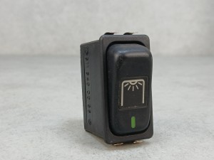 Klawisz, przycisk, włącznik oświetlenia Mercedes O550 Integro nr 611 540 00 66, 8 PINów 