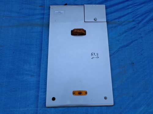 11185, Klapa boczna, serwisowa z wlewem paliwa, Futura FHD EURO 3, wymiary 101,5 cm wysokości x 57,5 cm szerokości, klapka wlewu paliwa  (8).jpeg