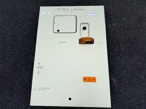 Klapa boczna z klapką wlewu paliwa TEMSA SAFARI, wymiary szerokość 67,5 x 97,5 cm wysokości