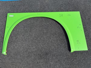 Nadkole, błotnik IRISBUS CROSSWAY, lewy tył, wymiary 158 cm x 84,5 cm wysokości
