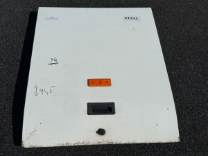 Klapa boczna, kufra bagażowego TEMSA, szerokość ok 76 x 94,5 cm wysokości (1)