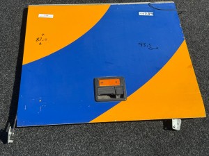 Klapa boczna kufra bagażowego SETRA S315 H, szerokość 93,5 x 82,5 cm wysokości